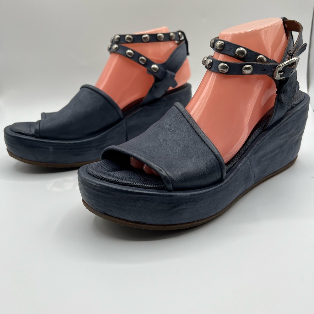 ⸻

A.S.98 Studded Leather Platform Wedge Sandals – Blue – EU 41 / US 10. NEW
